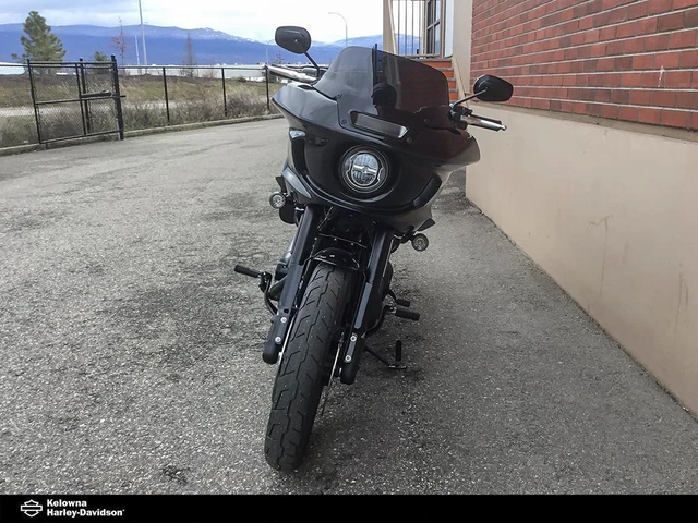2026 Harley-Davidson, 21 km, dovoz Kanada — foto 2 z 5