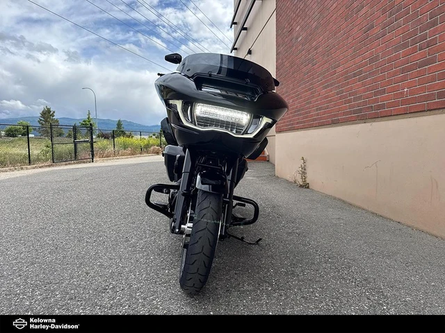 2026 Harley-Davidson, 23 km, dovoz Kanada — foto 2 z 5