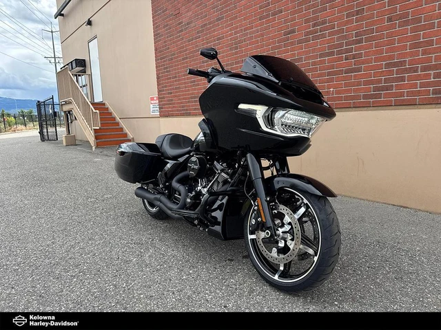 2026 Harley-Davidson, 23 km, dovoz Kanada — foto 3 z 5