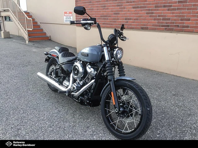 2026 Harley-Davidson, 21 km, dovoz Kanada — foto 3 z 5