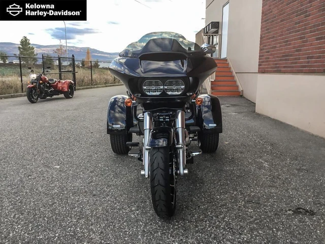 2025 Harley-Davidson, 21 km, dovoz Kanada — foto 2 z 5