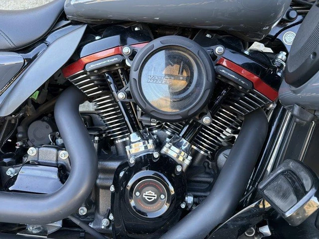 2018 Harley-Davidson, 37 159 km, dovoz Kanada — foto 3 z 5