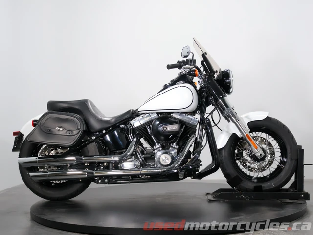 2017 Harley-Davidson, 13 750 km, dovoz Kanada — foto 2 z 5