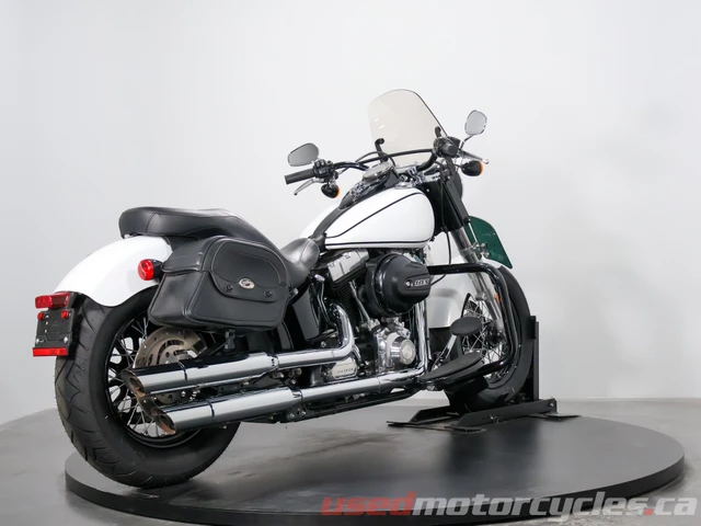 2017 Harley-Davidson, 13 750 km, dovoz Kanada — foto 3 z 5