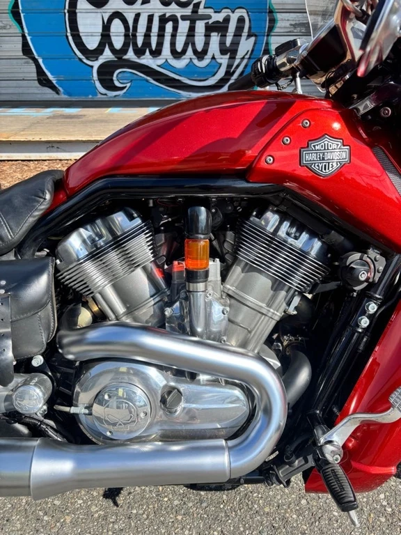 2013 Harley-Davidson, 30 261 km, dovoz Kanada — foto 2 z 5