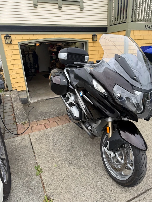 2014 BMW, 100 457 km, dovoz Kanada — foto 3 z 5