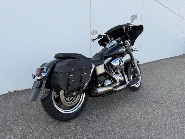 2015 Harley-Davidson, 23 800 km, dovoz Kanada — foto 3 z 5