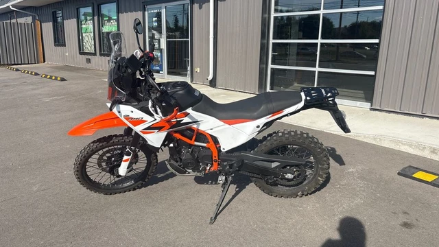2025 KTM, 526 km, dovoz Kanada — foto 2 z 5