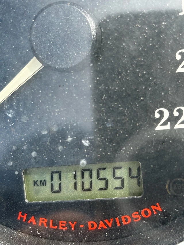 2008 Harley-Davidson, 10 554 km, dovoz Kanada — foto 2 z 5
