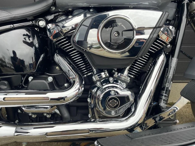 2026 Harley-Davidson, 12 km, dovoz Kanada — foto 3 z 5