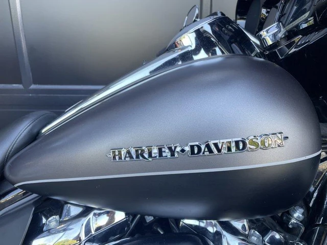 2017 Harley-Davidson, 65 848 km, dovoz Kanada — foto 5 z 5