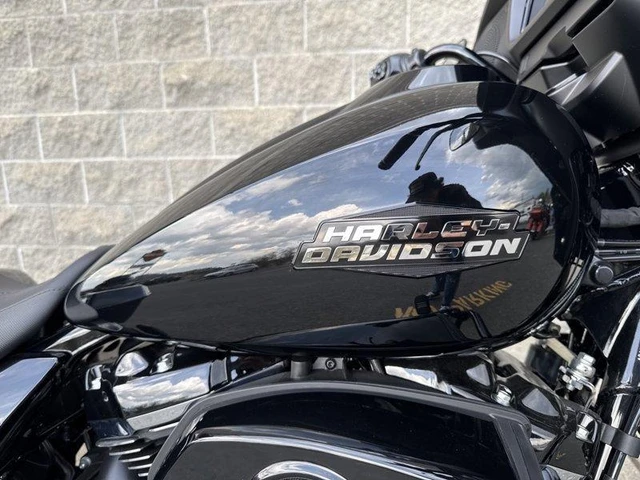 2026 Harley-Davidson, 12 km, dovoz Kanada — foto 4 z 5