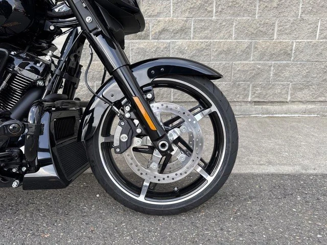 2026 Harley-Davidson, 12 km, dovoz Kanada — foto 5 z 5