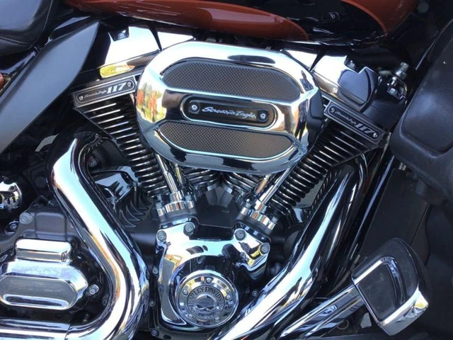 2015 Harley-Davidson, 80 505 km, dovoz Kanada — foto 4 z 5