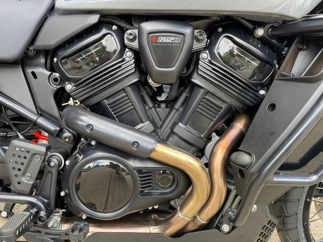 2026 Harley-Davidson, 12 km, dovoz Kanada — foto 3 z 5