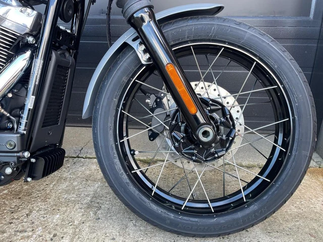 2026 Harley-Davidson, 12 km, dovoz Kanada — foto 5 z 5