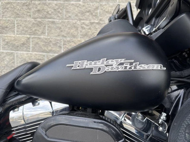 2016 Harley-Davidson, 62 175 km, dovoz Kanada — foto 5 z 5