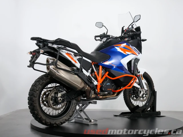2022 KTM, 27 305 km, dovoz Kanada — foto 3 z 5