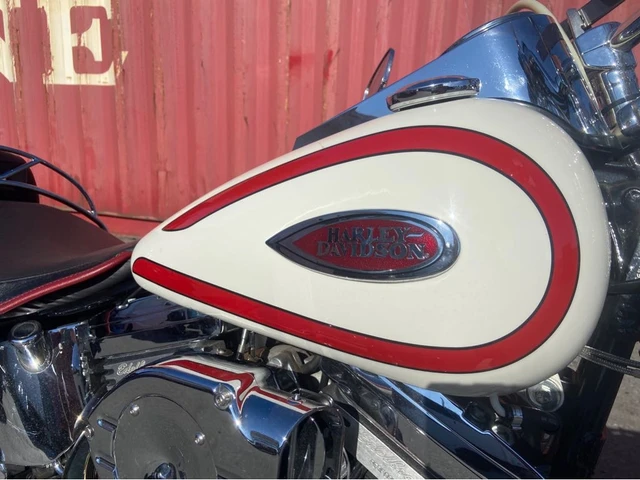 1997 Harley-Davidson, 10 800 km, dovoz Kanada — foto 3 z 5