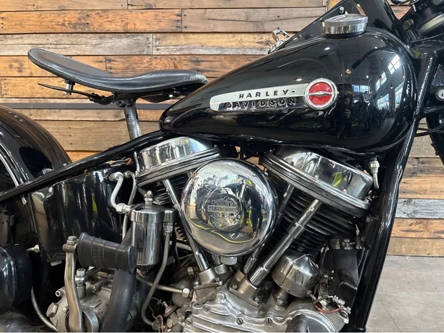 1949 Harley-Davidson, 1 473 km, dovoz Kanada — foto 2 z 5