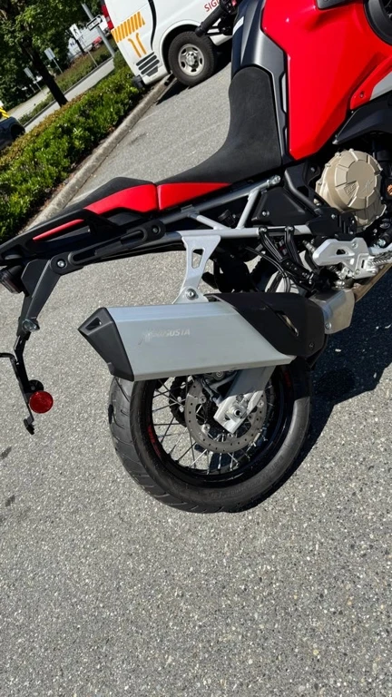 2024, 62 km, dovoz Kanada — foto 3 z 5