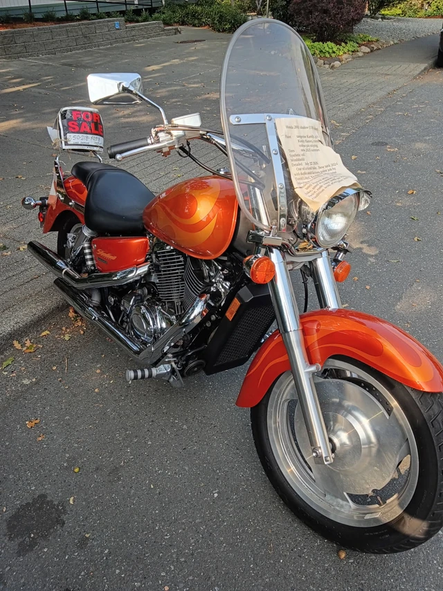 2002 Honda, 47 000 km, dovoz Kanada — foto 2 z 5
