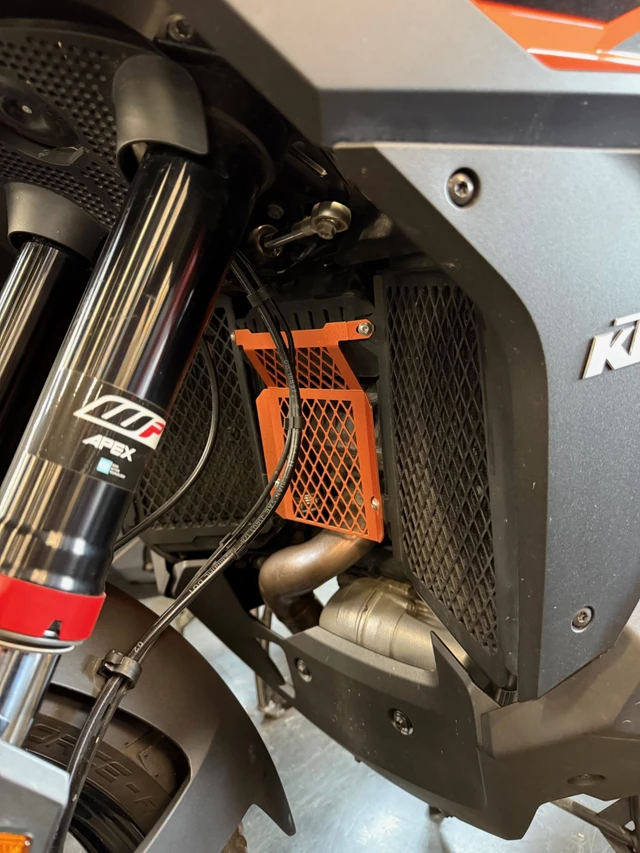 2022 KTM, 9 800 km, dovoz Kanada — foto 2 z 3