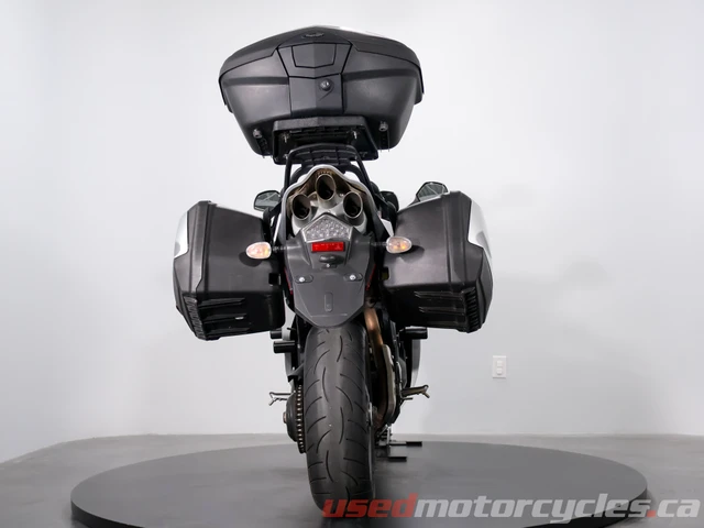 2006 Triumph, 36 658 km, dovoz Kanada — foto 4 z 5