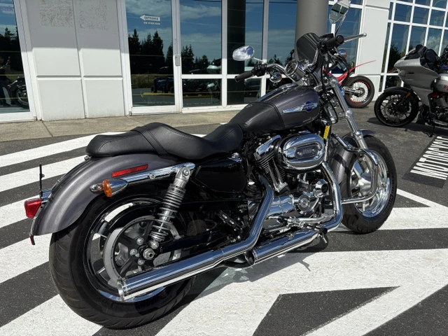 2016 Harley-Davidson, 21 419 km, dovoz Kanada — foto 2 z 5