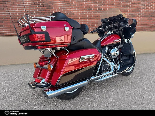 2011 Harley-Davidson, 88 486 km, dovoz Kanada — foto 4 z 5