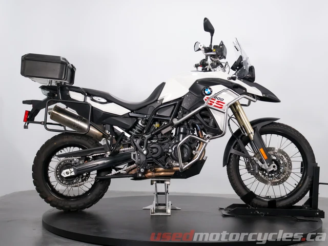 2015 BMW, 32 070 km, dovoz Kanada — foto 2 z 5