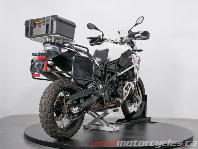 2015 BMW, 32 070 km, dovoz Kanada — foto 3 z 5