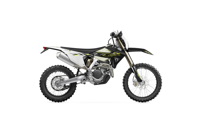 2026 Triumph, dovoz Kanada — foto 2 z 5