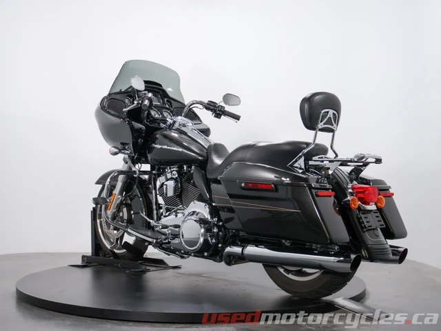 2016 Harley-Davidson, 34 835 km, dovoz Kanada — foto 5 z 5