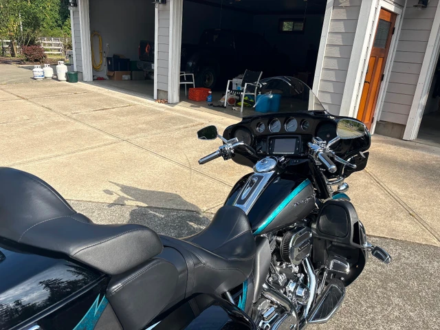 2015 Harley-Davidson, 17 693 km, dovoz Kanada — foto 3 z 5