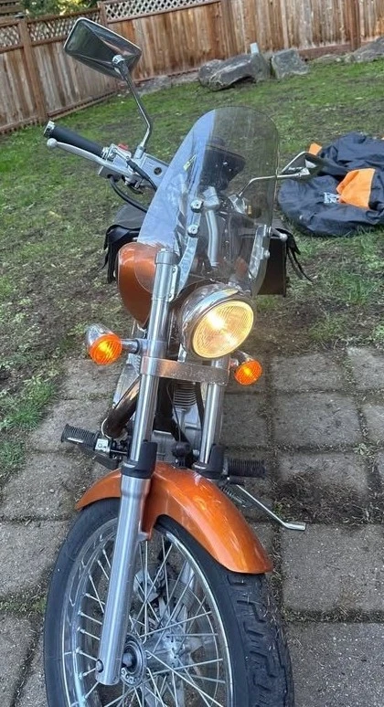 2014 Suzuki, 16 558 km, dovoz Kanada — foto 3 z 3