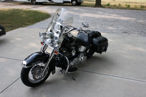 2008 Harley-Davidson, 50 000 km, dovoz Kanada — foto 4 z 5