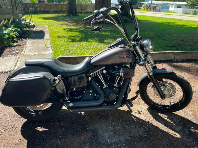 2014 Harley-Davidson, 23 000 km, dovoz Kanada — foto 4 z 4