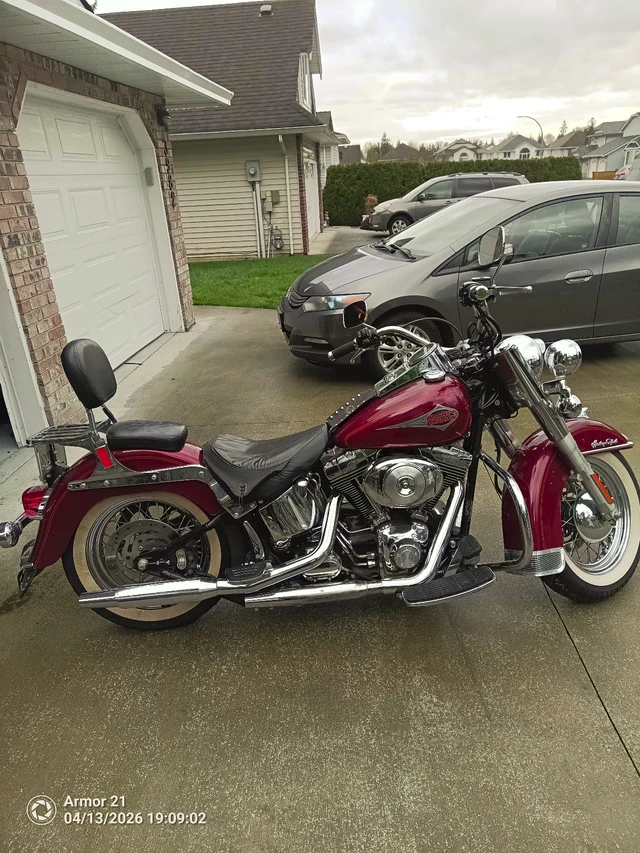2000 Harley-Davidson, 95 000 km, dovoz Kanada — foto 4 z 5