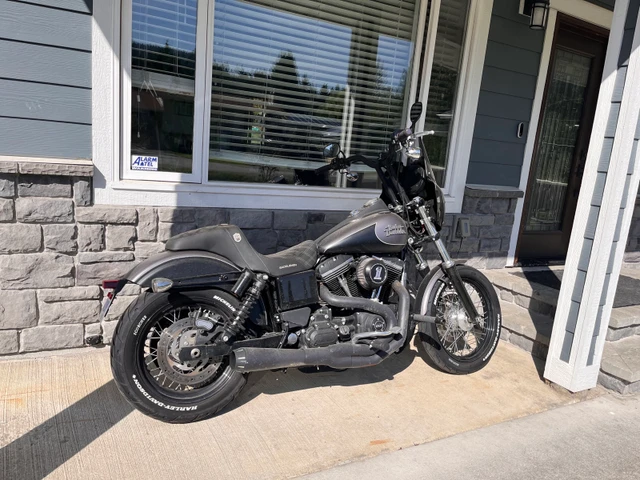 2017 Harley-Davidson, 12 151 km, dovoz Kanada — foto 2 z 4