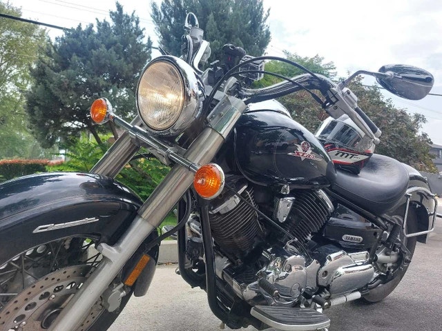 2003 Yamaha, 55 000 km, dovoz Kanada — foto 2 z 4