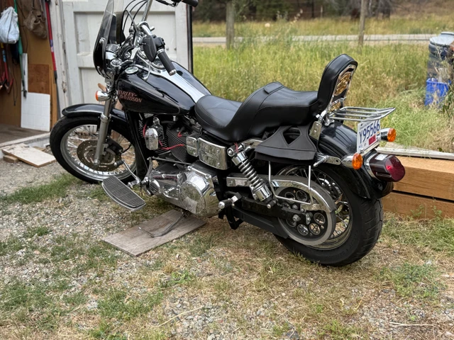 2005, 25 000 km, dovoz Kanada — foto 2 z 4