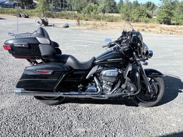 2017 Harley-Davidson, 7 597 km, dovoz Kanada — foto 2 z 3