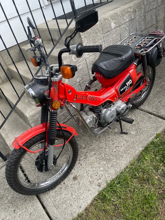 1981 Honda, 4 000 km, dovoz Kanada — foto 2 z 5