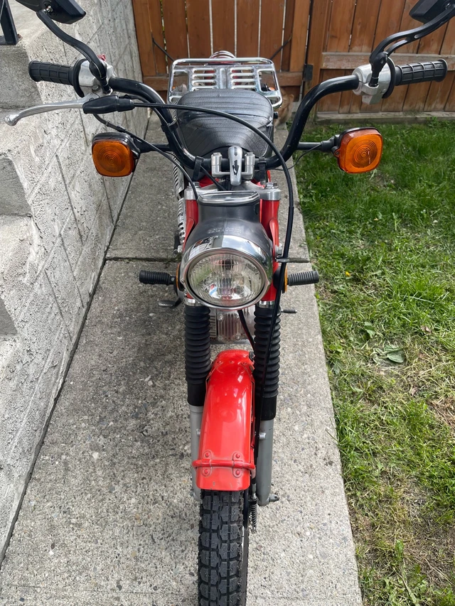 1981 Honda, 4 000 km, dovoz Kanada — foto 3 z 5