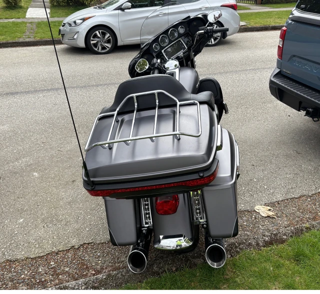 2017 Harley-Davidson, 16 000 km, dovoz Kanada — foto 2 z 5