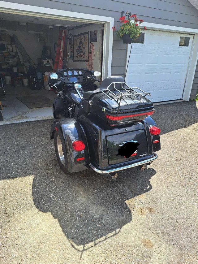 2018 Harley-Davidson, 9 515 km, dovoz Kanada — foto 4 z 5