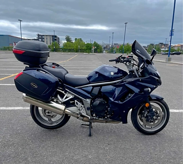 2014 Suzuki, 69 000 km, dovoz Kanada — foto 3 z 4