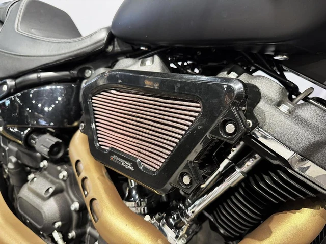 2018 Harley-Davidson, 16 970 km, dovoz Kanada — foto 5 z 5