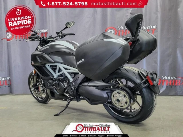 2015 Ducati, 39 882 km, dovoz Kanada — foto 3 z 5